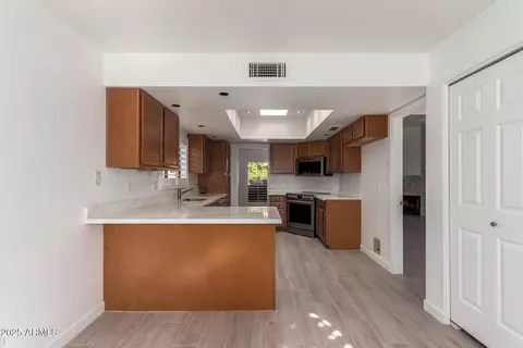 4062 E Round Hill Dr, Phoenix, AZ 85028 photo 18