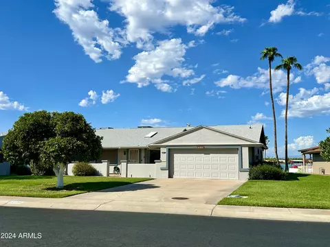 10120 W Bolivar Dr, Sun City, AZ 85351