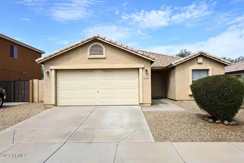 7104 S 24th Ln, Phoenix, AZ 85041