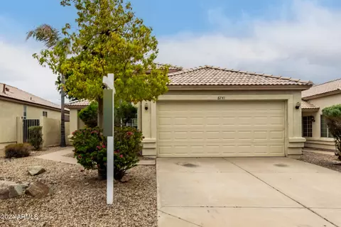 6741 E Melrose St, Mesa, AZ 85215 photo 2