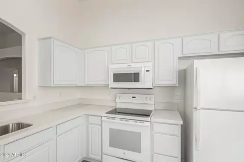 6741 E Melrose St, Mesa, AZ 85215 photo 13