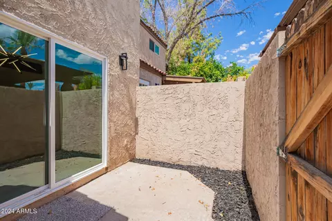 4539 E Rhonda Dr, Phoenix, AZ 85018 photo 32