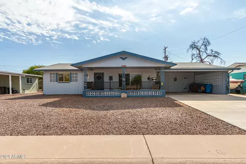 443 N 55th Pl, Mesa, AZ 85205