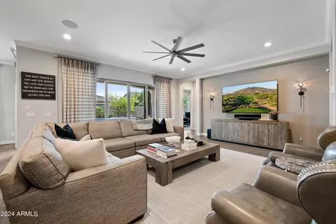 3931 E Chestnut Ln, Gilbert, AZ 85298 photo 12