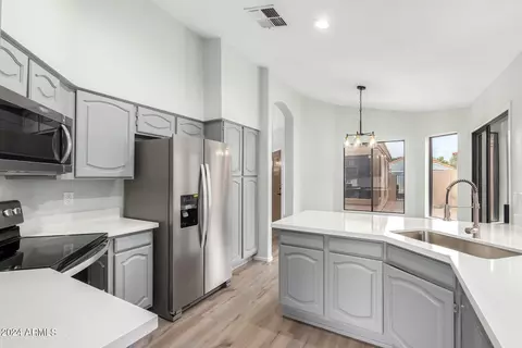 329 E Vaughn Ave, Gilbert, AZ 85234 photo 17
