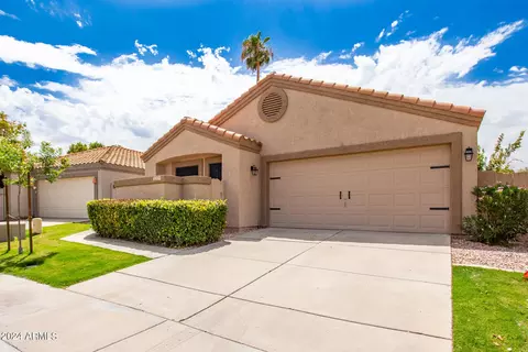 329 E Vaughn Ave, Gilbert, AZ 85234 photo 5