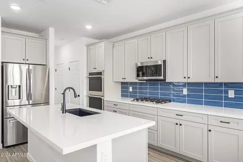 9415 E Supernova Dr, Mesa, AZ 85212 photo 9