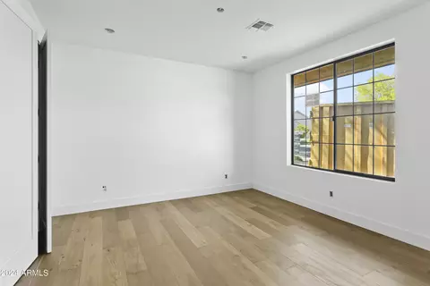 1331 W State Ave, Phoenix, AZ 85021 photo 11