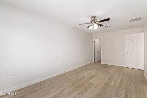 6729 W Wolf St, Phoenix, AZ 85033 photo 12