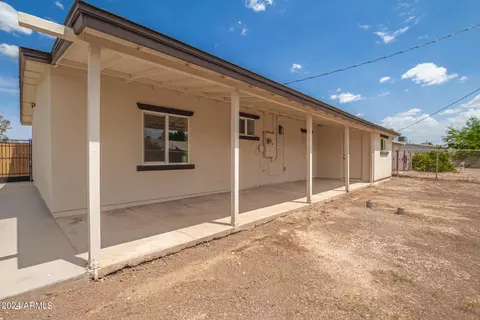 6729 W Wolf St, Phoenix, AZ 85033 photo 25