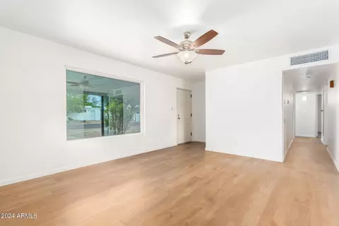 5620 N 20th Dr, Phoenix, AZ 85015 photo 9