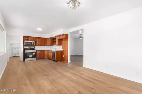 5620 N 20th Dr, Phoenix, AZ 85015 photo 10