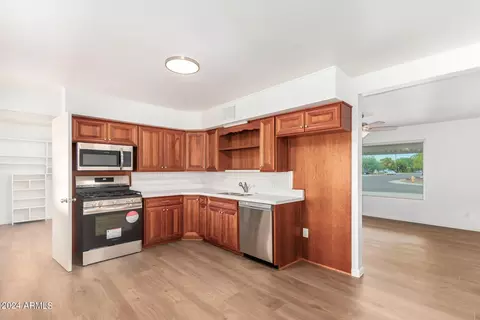5620 N 20th Dr, Phoenix, AZ 85015 photo 14