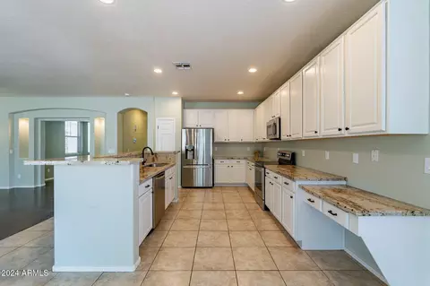 1516 E Constance Way, Phoenix, AZ 85042 photo 11