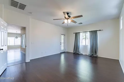 1516 E Constance Way, Phoenix, AZ 85042 photo 13