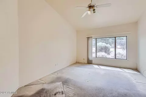 1567 E Black Diamond Dr, Gilbert, AZ 85296 photo 8