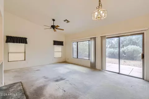 1567 E Black Diamond Dr, Gilbert, AZ 85296 photo 6
