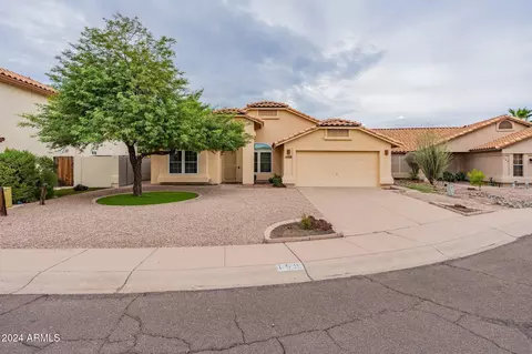 159 S Comanche Dr, Chandler, AZ 85224