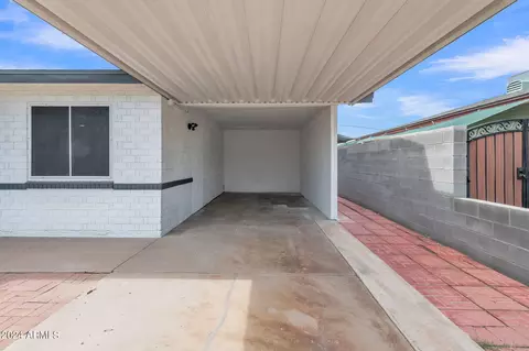 4635 E Fillmore St, Phoenix, AZ 85008 photo 3