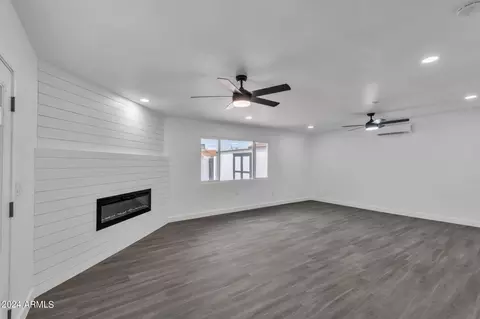 4635 E Fillmore St, Phoenix, AZ 85008 photo 12