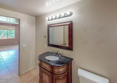 Bath - 4664 E Miller Canyon Rd, Hereford, AZ 85615 photo 2 of 9