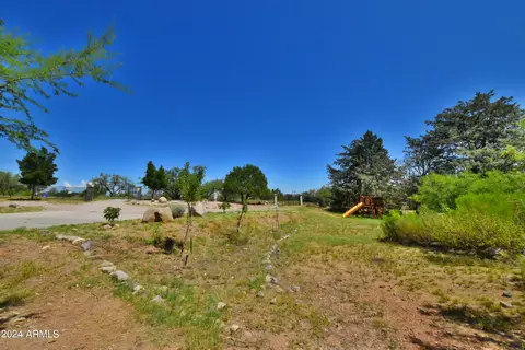 Exterior - 4664 E Miller Canyon Rd, Hereford, AZ 85615 photo 16 of 21
