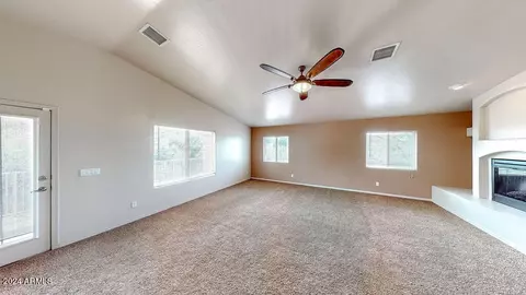 Living - 4664 E Miller Canyon Rd, Hereford, AZ 85615 photo 10 of 15
