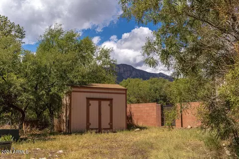Exterior - 4664 E Miller Canyon Rd, Hereford, AZ 85615 photo 11 of 21