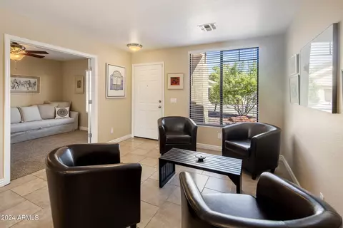 2103 E Daley Ln, Phoenix, AZ 85024 photo 8