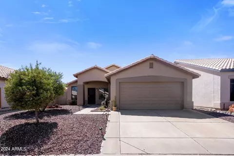 2103 E Daley Ln, Phoenix, AZ 85024