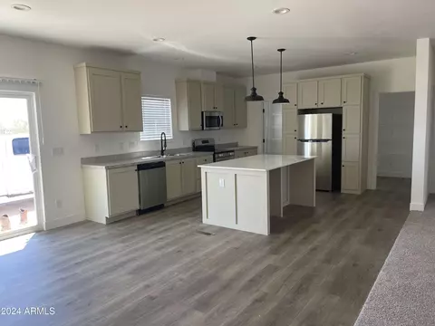 1886 S 352nd Dr, Tonopah, AZ 85354