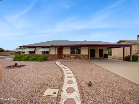 704 N 65th Way, Mesa, AZ 85205