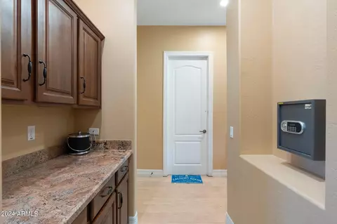 1815 W Summerside Rd, Phoenix, AZ 85041 photo 32