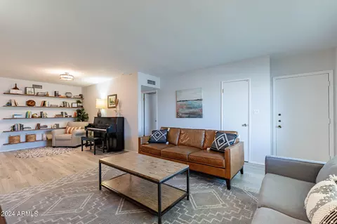 2129 E Minton Dr, Tempe, AZ 85282 photo 10