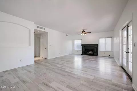 919 W Sherri Dr W, Gilbert, AZ 85233 photo 10