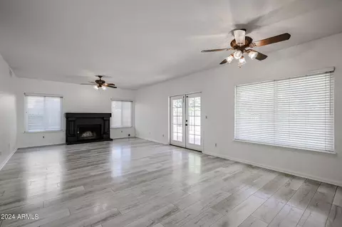 919 W Sherri Dr W, Gilbert, AZ 85233 photo 9