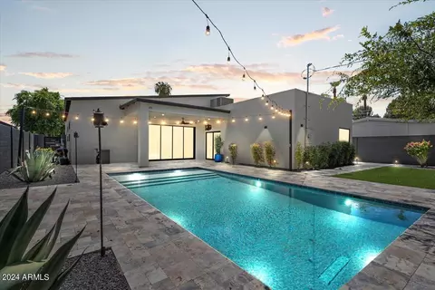 2310 E Whitton Ave, Phoenix, AZ 85016 photo 2