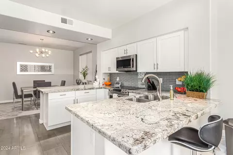 1414 E Cathedral Rock Dr, Phoenix, AZ 85048 photo 11