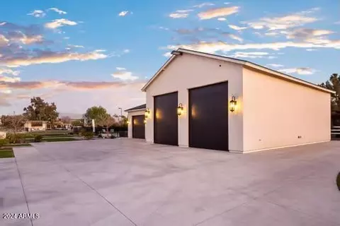 2125 E Lexi Ln, Gilbert, AZ 85298 photo 42