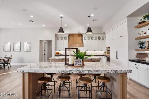 2125 E Lexi Ln, Gilbert, AZ 85298 photo 6
