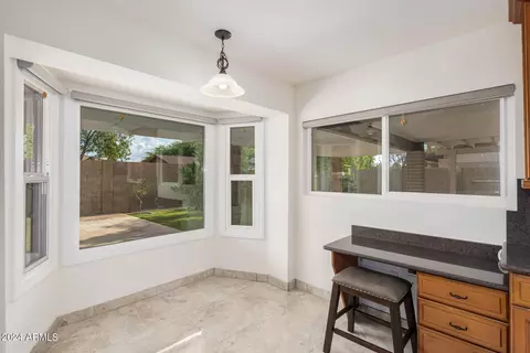 513 E Angela Dr, Phoenix, AZ 85022 photo 11