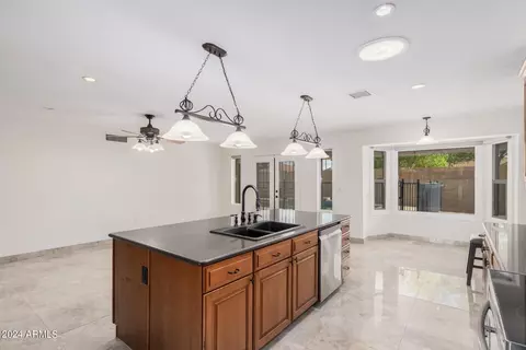 513 E Angela Dr, Phoenix, AZ 85022 photo 16