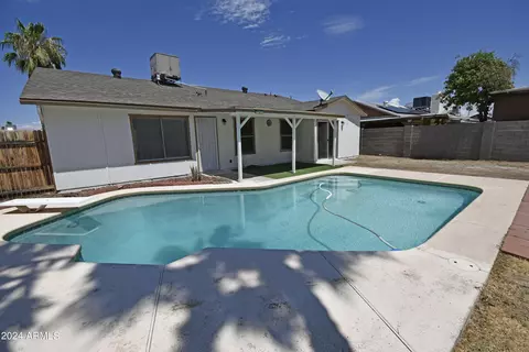 4055 E Maldonado Dr, Phoenix, AZ 85042 photo 10