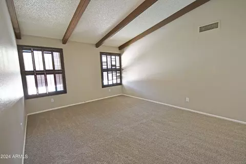 4055 E Maldonado Dr, Phoenix, AZ 85042 photo 4
