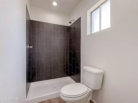 Bath - 634 S Pasadena --, Mesa, AZ 85210 photo 2 of 3