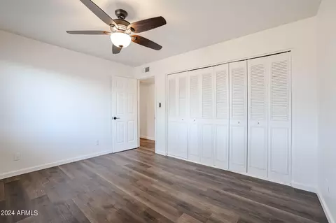 3233 W Libby St, Phoenix, AZ 85053 photo 5