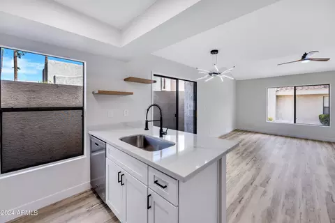739 E Lola Dr, Phoenix, AZ 85022 photo 11