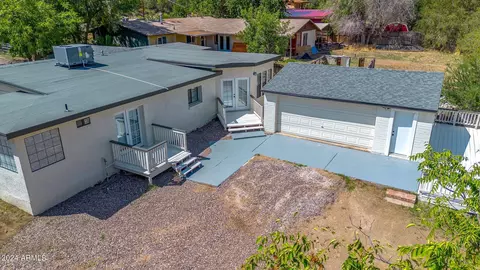 8864 S Kellner Canyon Rd, Globe, AZ 85501 photo 2