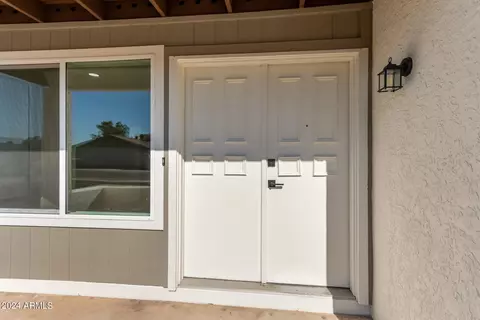 19669 N 3rd Dr, Phoenix, AZ 85027 photo 6