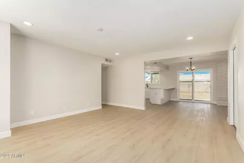 19669 N 3rd Dr, Phoenix, AZ 85027 photo 11